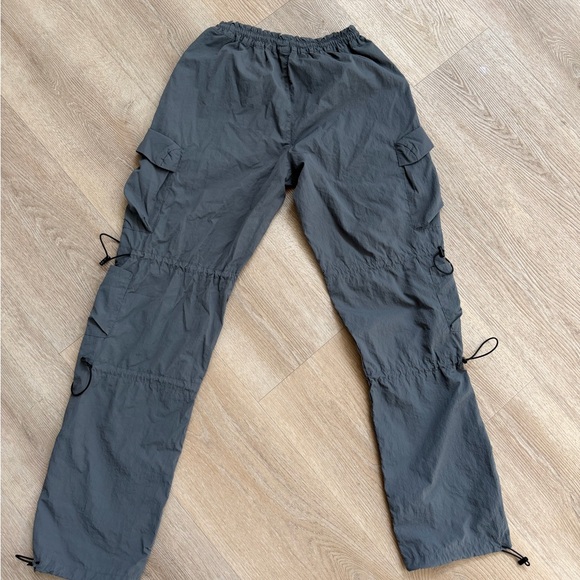 Garage Charcoal Cargo Pants for Men - Picture 2 of 3